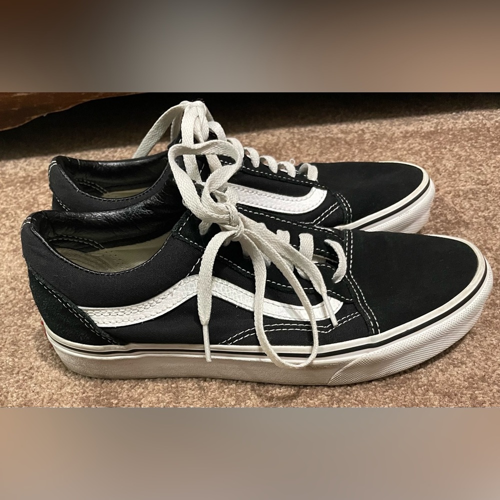 VANS Old Skool Black & White Shoes